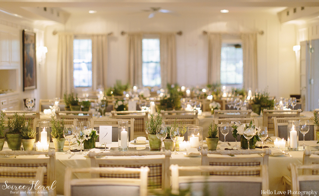 nantucket-wedding-toppers-restaurant-soiree-floral