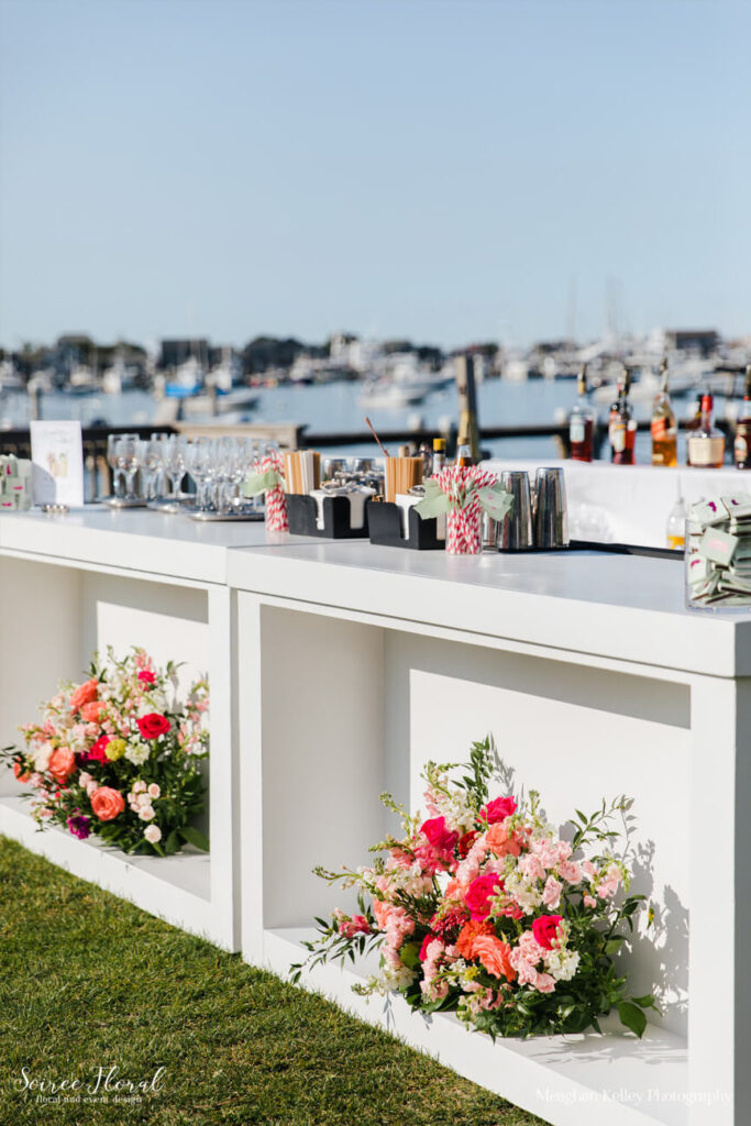 Nantucket Outdoor wedding flowers