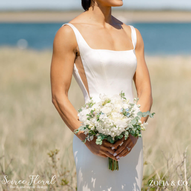 spring-white-nantucket-wedding-bouquet-2024